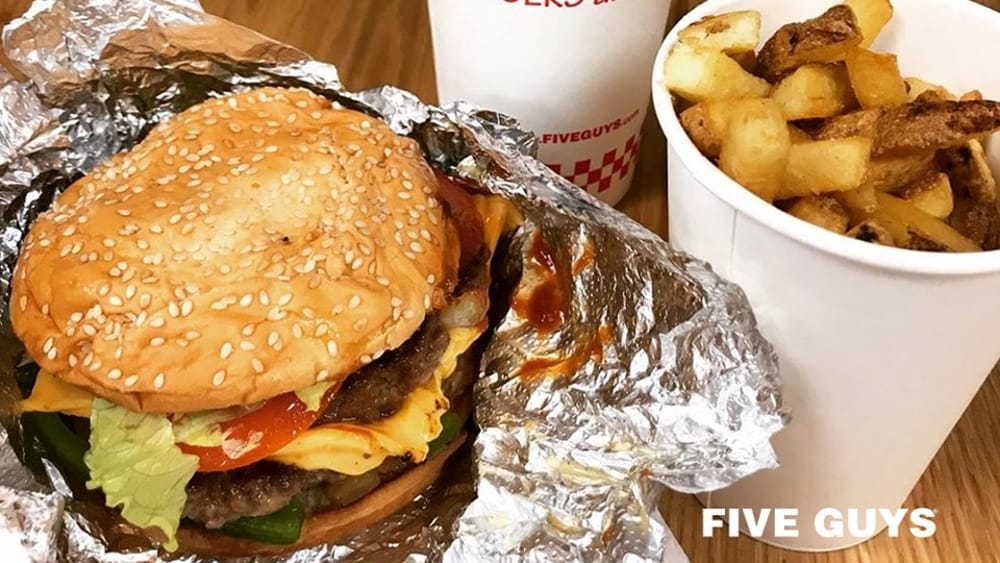 Five Guys Milano: menu, prezzi, senza glutine, orari